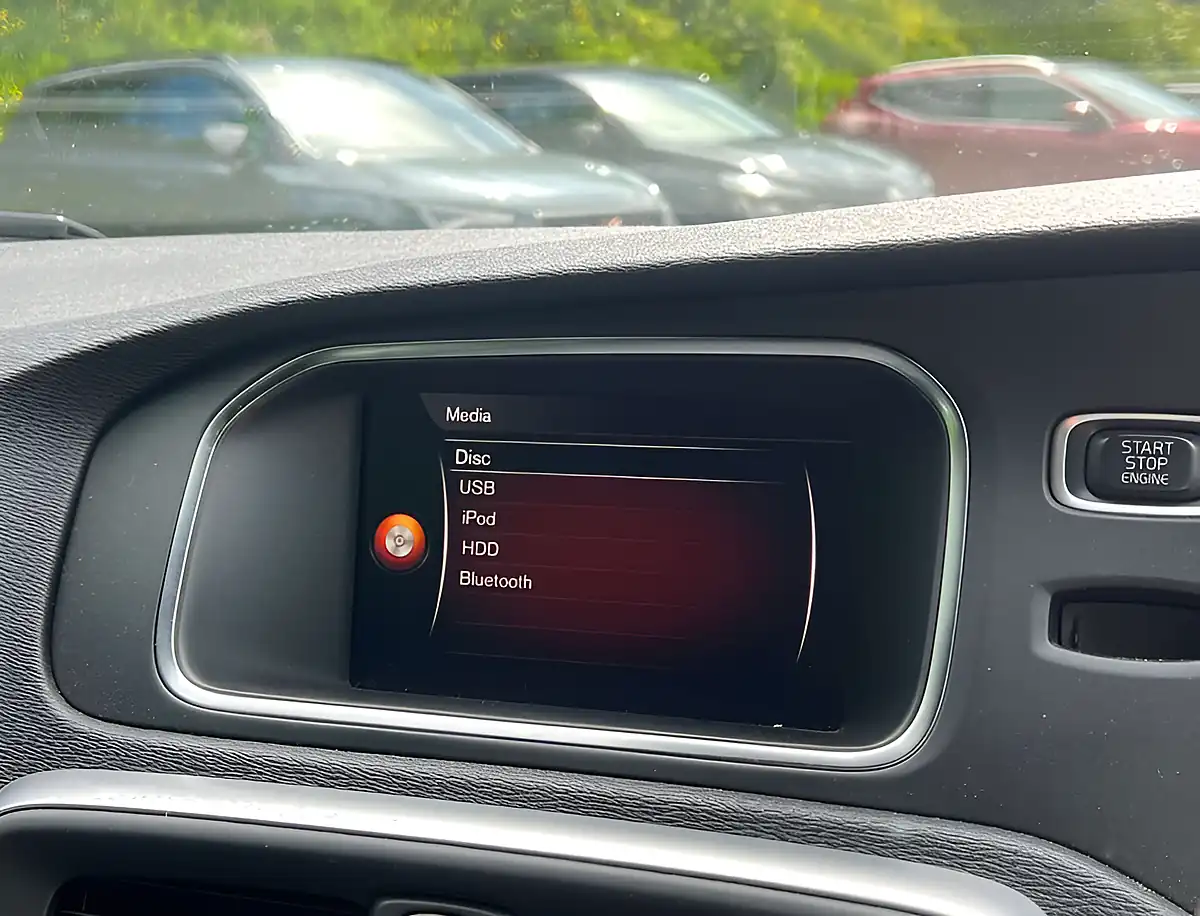 Used 2019 Volvo V40 R-Design Edition Bright Silver - Interior and Exterior details 14