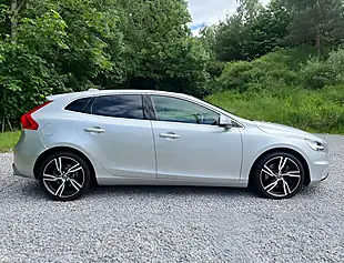 Used 2019 Volvo V40 R-Design Edition Bright Silver - Interior and Exterior details 2