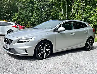 Used 2019 Volvo V40 R-Design Edition Bright Silver - Interior and Exterior details 7