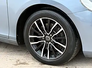 Used 2019 Volvo V40 R-Design Edition Bursting Blue - Interior and Exterior details 5