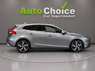 Used 2019 Volvo V40 R-Design Edition Grey - Interior and Exterior details 8