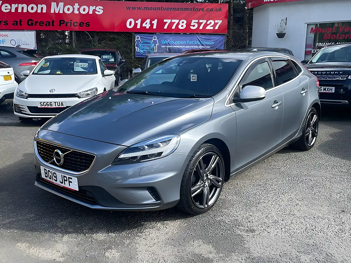 Used 2019 Volvo V40 R-Design Edition Grey - Interior and Exterior details 4
