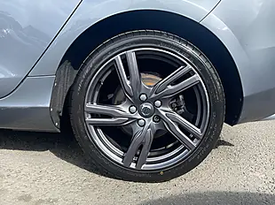 Used 2019 Volvo V40 R-Design Edition Grey - Interior and Exterior details 7