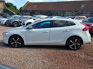 Used 2019 Volvo V40 R-Design Edition Ice White - Interior and Exterior details 14