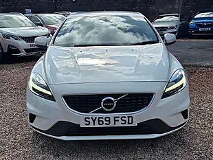 Used 2019 Volvo V40 R-Design Edition Ice White - Interior and Exterior details 3