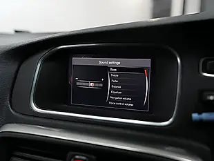 Used 2019 Volvo V40 R-Design Edition Onyx Black - Interior and Exterior details 18