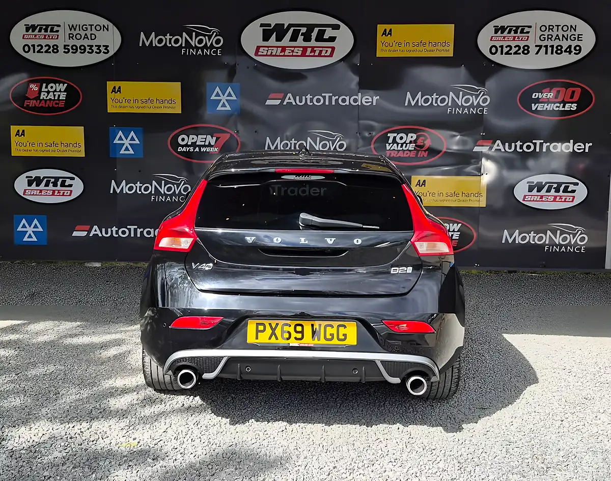 Used 2019 Volvo V40 R-Design Edition Onyx Black - Interior and Exterior details 7
