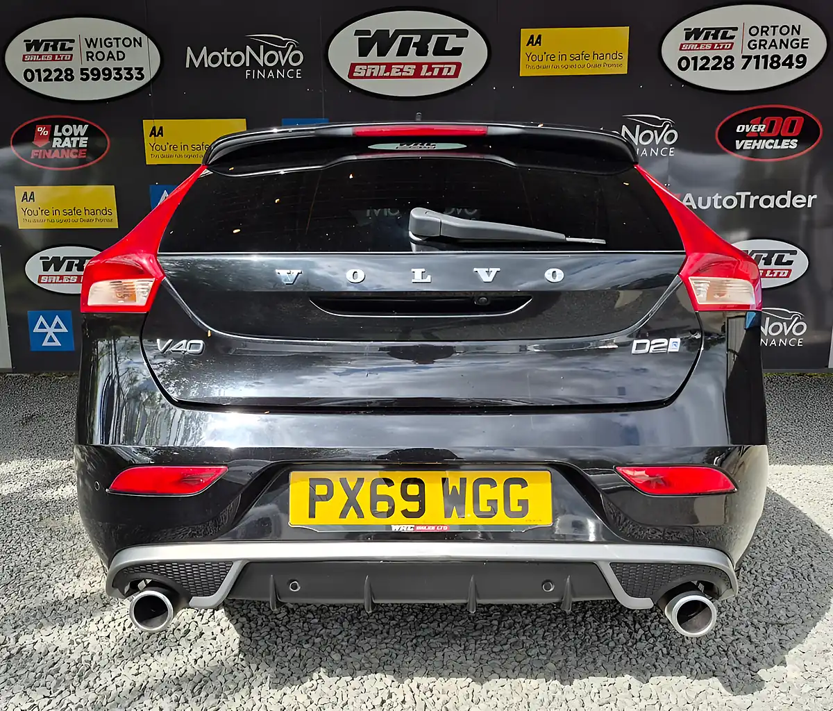 Used 2019 Volvo V40 R-Design Edition Onyx Black - Interior and Exterior details 8