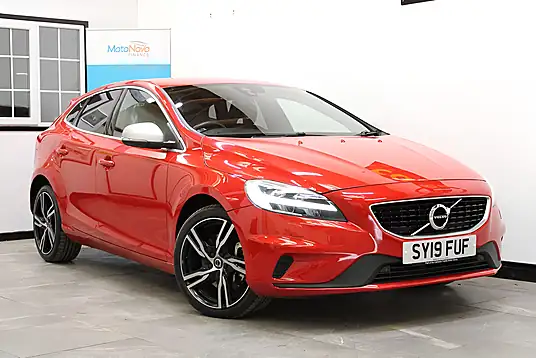 2019 Volvo V40 R-Design D3