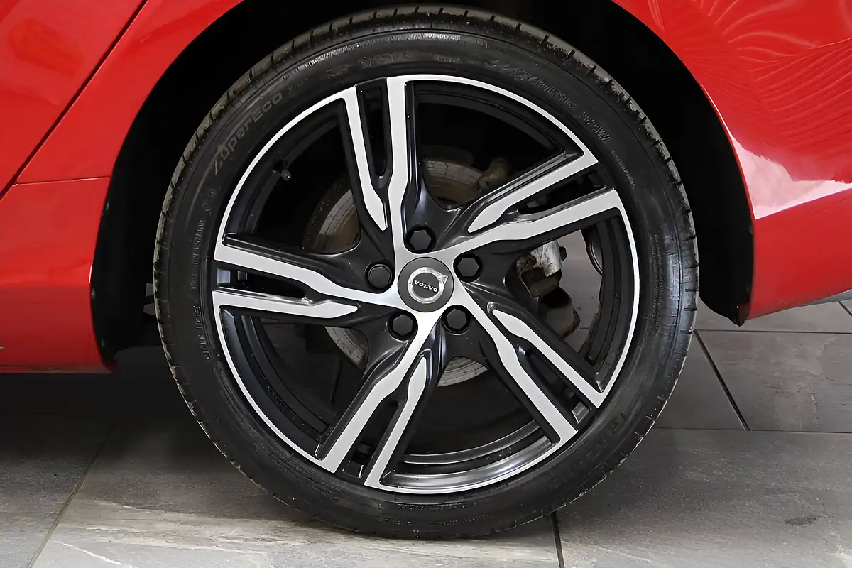 Used 2019 Volvo V40 R-Design Edition Passion Red - Interior and Exterior details 12