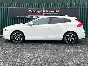 Used 2019 Volvo V40 R-Design Edition White - Interior and Exterior details 2