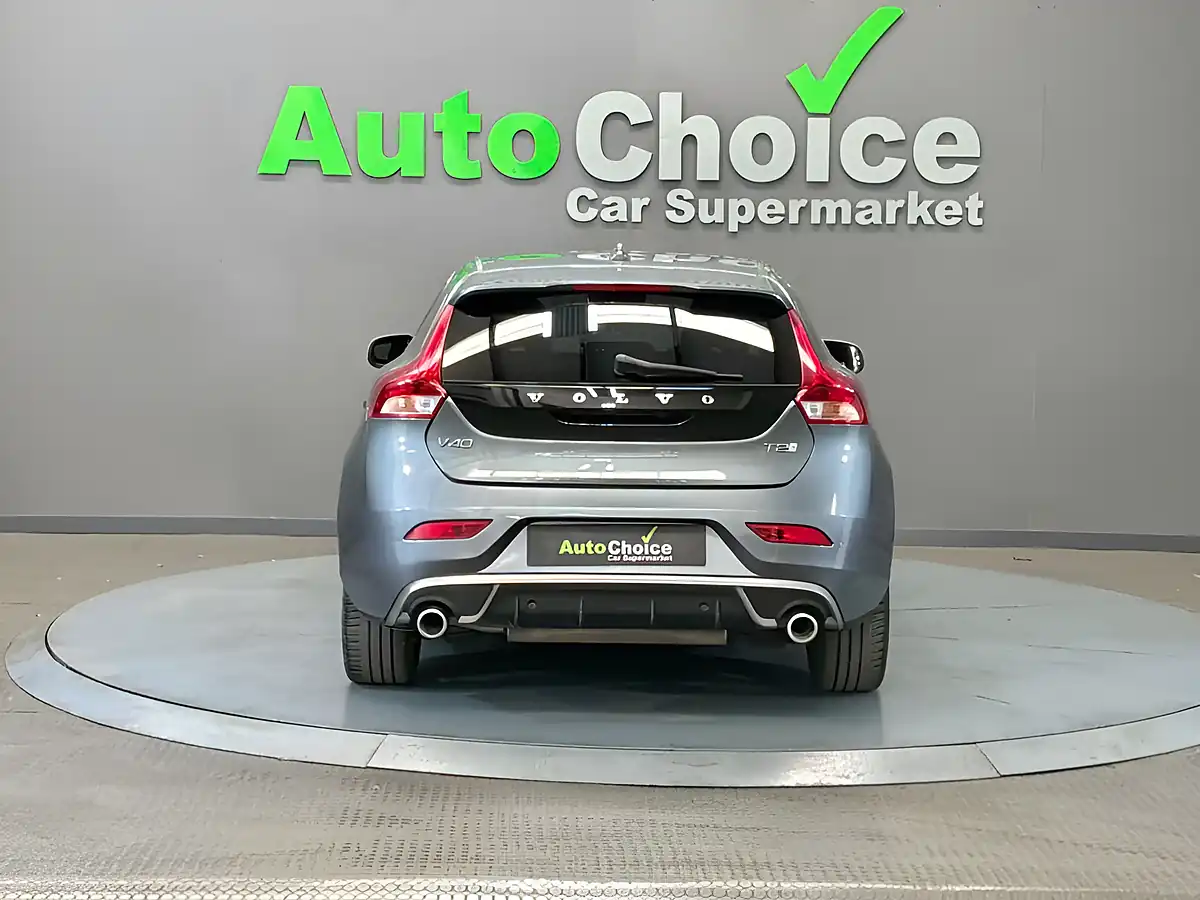 Used 2019 Volvo V40 R-Design Osmium Grey - Interior and Exterior details 11