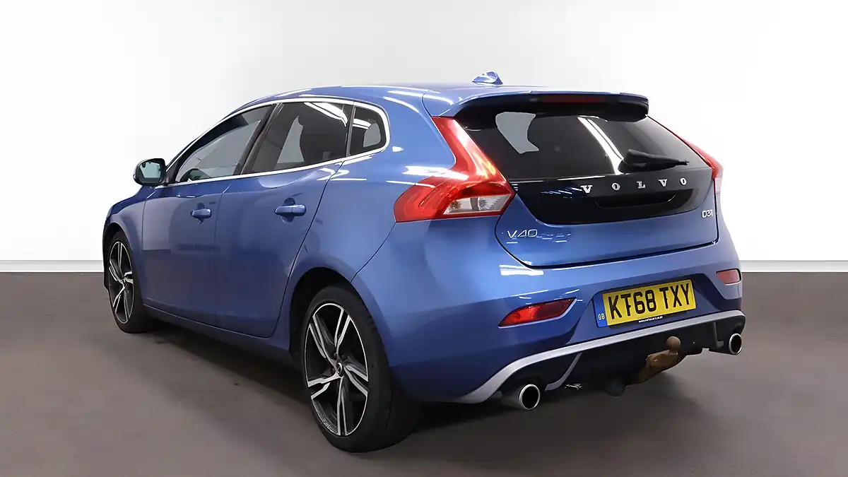 Used 2019 Volvo V40 R-Design Pro Blue - Interior and Exterior details 5