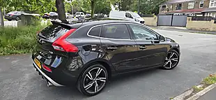 Used 2019 Volvo V40 R-Design Pro Onyx Black - Interior and Exterior details 13