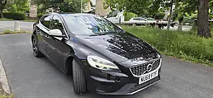 Used 2019 Volvo V40 R-Design Pro Onyx Black - Interior and Exterior details 2