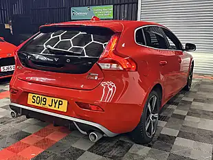 Used 2019 Volvo V40 R-Design Pro Red - Interior and Exterior details 11