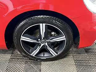 Used 2019 Volvo V40 R-Design Pro Red - Interior and Exterior details 17