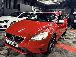 Used 2019 Volvo V40 R-Design Pro Red - Interior and Exterior details 4