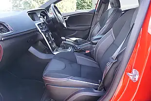 Used 2019 Volvo V40 R-Design Red - Interior and Exterior details 16
