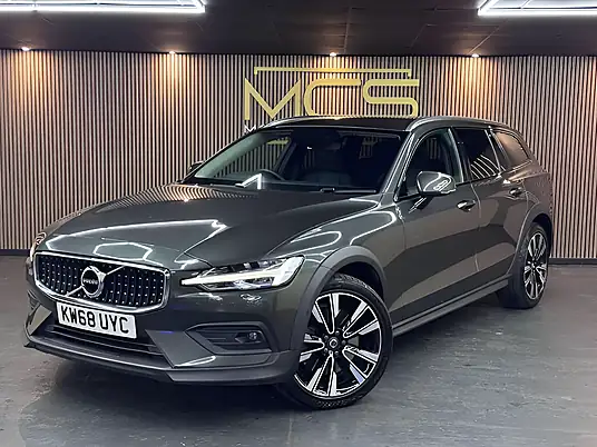 2019 Volvo V60 Cross Country D4