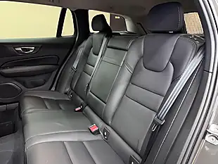 Used 2019 Volvo V60 Cross Country Grey - Interior and Exterior details 17