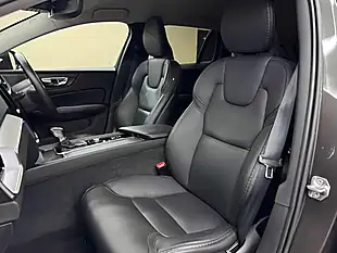 Used 2019 Volvo V60 Cross Country Grey - Interior and Exterior details 18