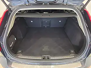 Used 2019 Volvo V60 Cross Country Plus Grey - Interior and Exterior details 13