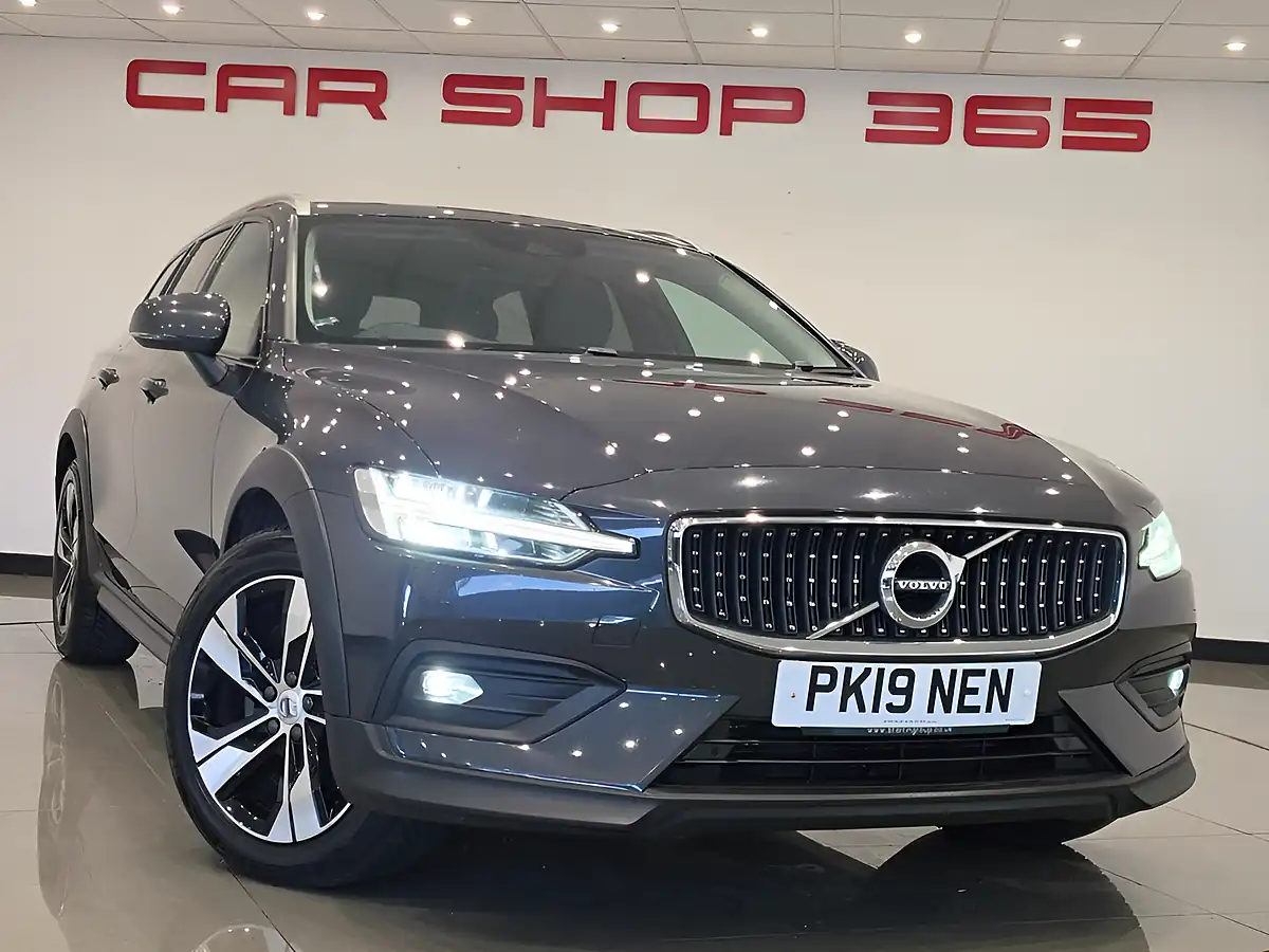 Used 2019 Volvo V60 Cross Country Plus Grey - Interior and Exterior details 9