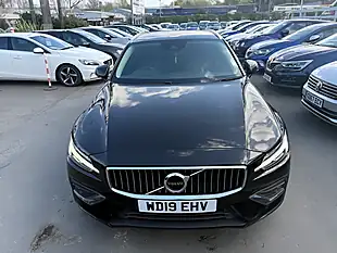 Used 2019 Volvo V60 Inscription Onyx Black - Interior and Exterior details 16