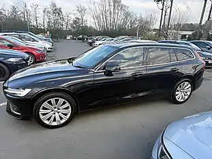 Used 2019 Volvo V60 Inscription Onyx Black - Interior and Exterior details 19