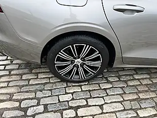 Used 2019 Volvo V60 Inscription Pebble Grey - Interior and Exterior details 15