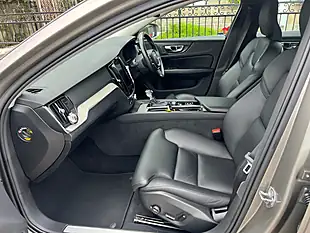 Used 2019 Volvo V60 Inscription Pebble Grey - Interior and Exterior details 19