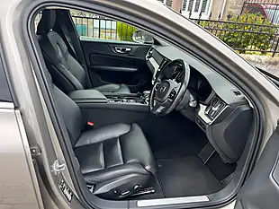 Used 2019 Volvo V60 Inscription Pebble Grey - Interior and Exterior details 2