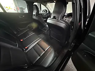 Used 2019 Volvo V60 Momentum Plus Onyx Black - Interior and Exterior details 13
