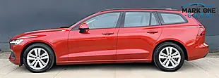 Used 2019 Volvo V60 Momentum Red - Interior and Exterior details 7