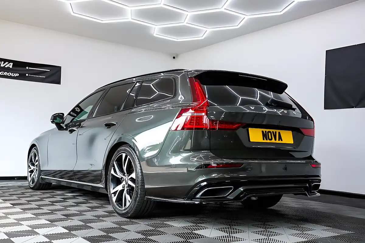 Used 2019 Volvo V60 R-Design Grey - Interior and Exterior details 12