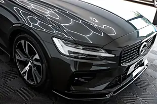 Used 2019 Volvo V60 R-Design Grey - Interior and Exterior details 19