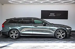 Used 2019 Volvo V60 R-Design Grey - Interior and Exterior details 5