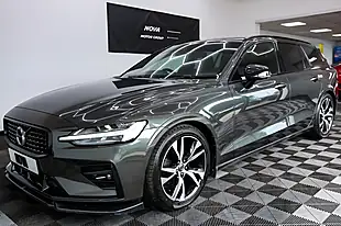 Used 2019 Volvo V60 R-Design Grey - Interior and Exterior details 7