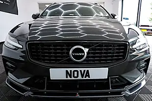 Used 2019 Volvo V60 R-Design Grey - Interior and Exterior details 8