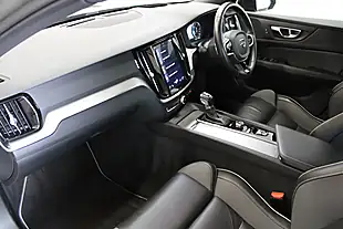 Used 2019 Volvo V60 R-Design Grey - Interior and Exterior details 2
