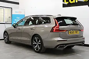 Used 2019 Volvo V60 R-Design Grey - Interior and Exterior details 3