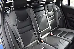 Used 2019 Volvo V60 R-Design Plus Bursting Blue - Interior and Exterior details 10