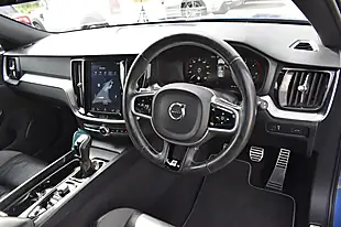 Used 2019 Volvo V60 R-Design Plus Bursting Blue - Interior and Exterior details 8