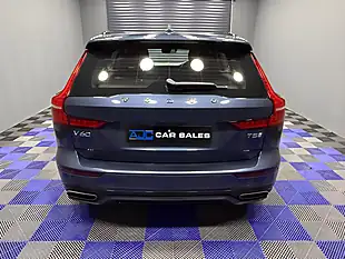 Used 2019 Volvo V60 R-Design Plus Denim Blue - Interior and Exterior details 10