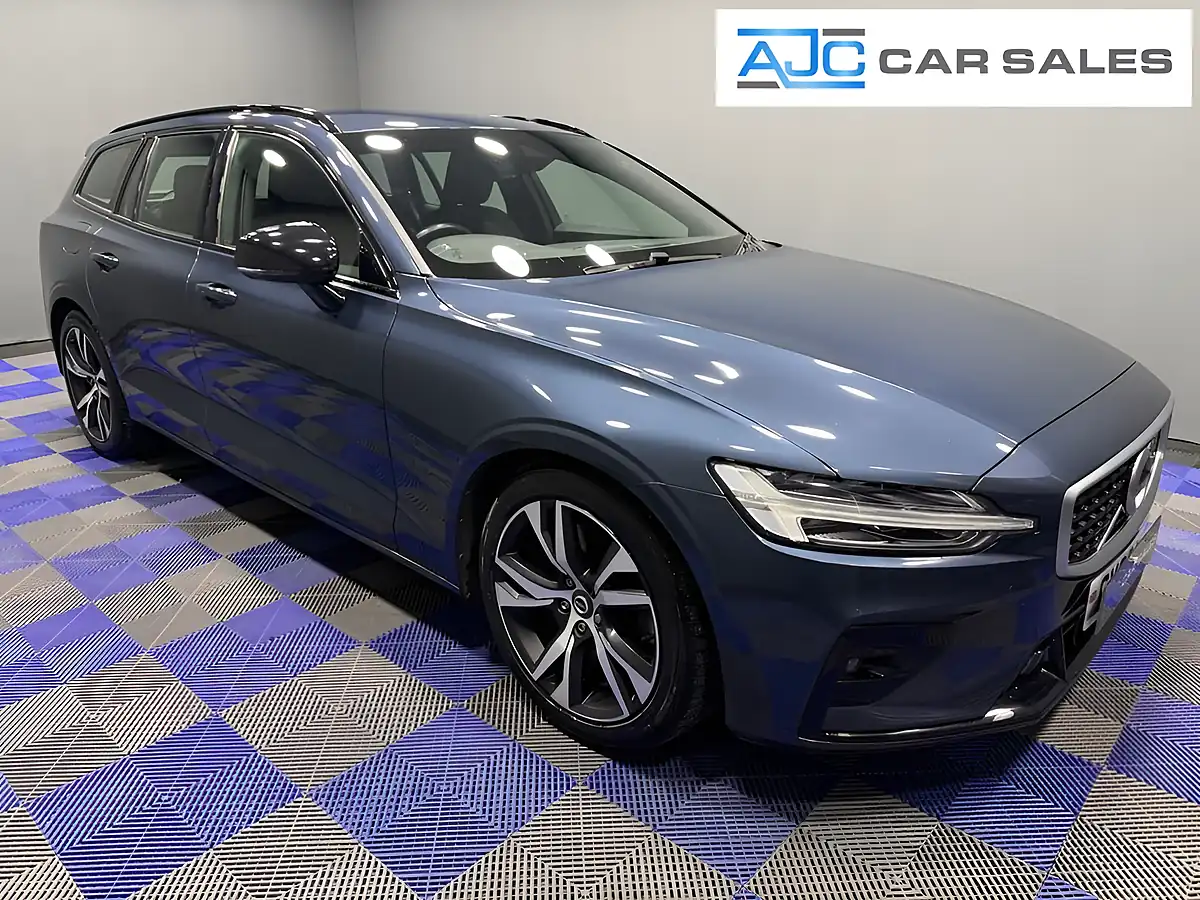 Used 2019 Volvo V60 R-Design Plus Denim Blue - Interior and Exterior details 2