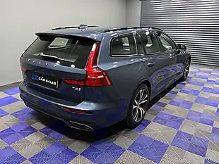 Used 2019 Volvo V60 R-Design Plus Denim Blue - Interior and Exterior details 9