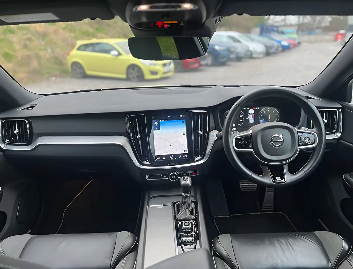 Used 2019 Volvo V60 R-Design Pro Bright Silver - Interior and Exterior details 11