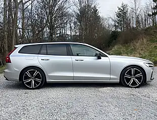 Used 2019 Volvo V60 R-Design Pro Bright Silver - Interior and Exterior details 2
