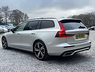 Used 2019 Volvo V60 R-Design Pro Bright Silver - Interior and Exterior details 5